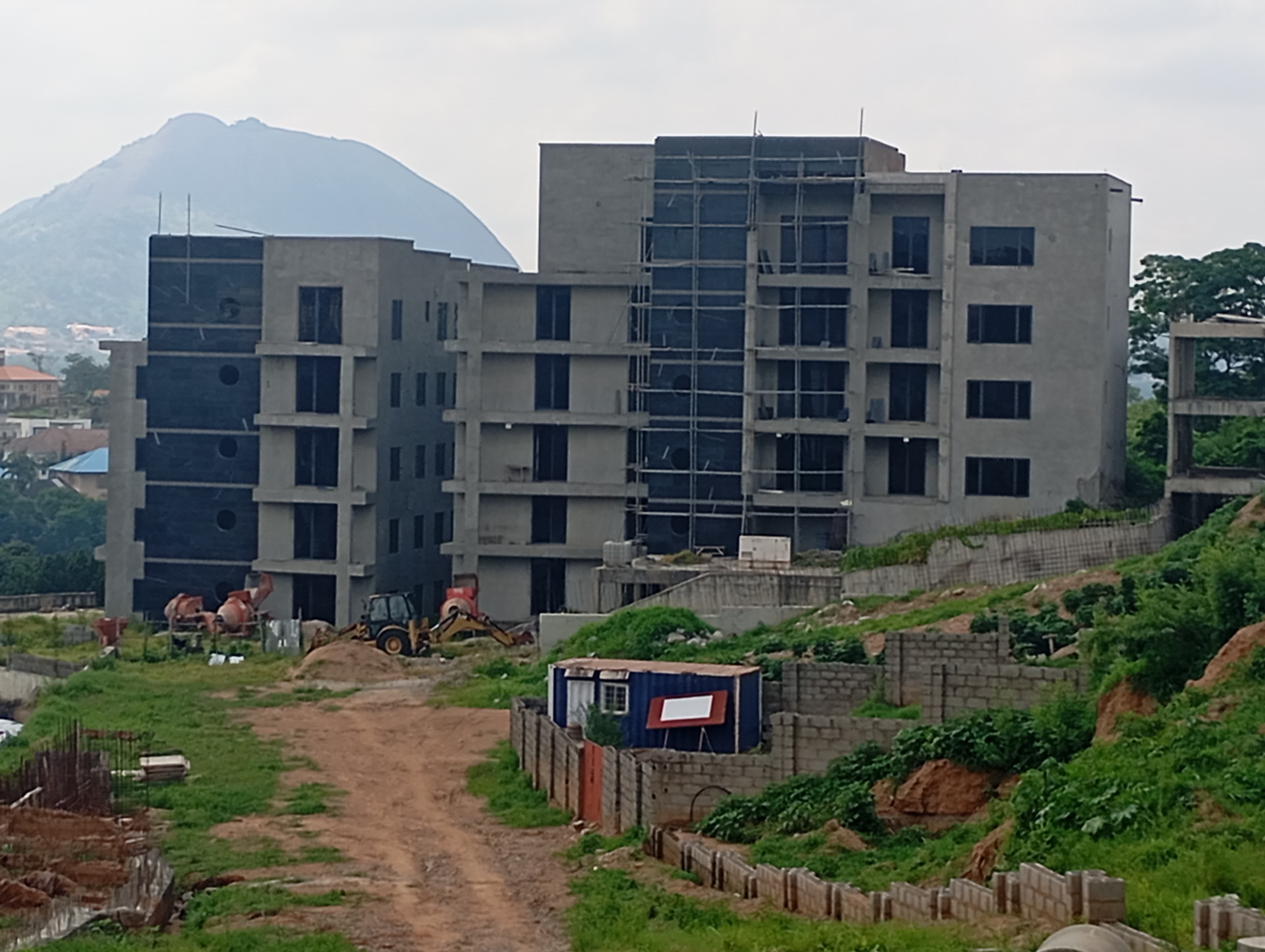 Hilltop & Pentagon Developments