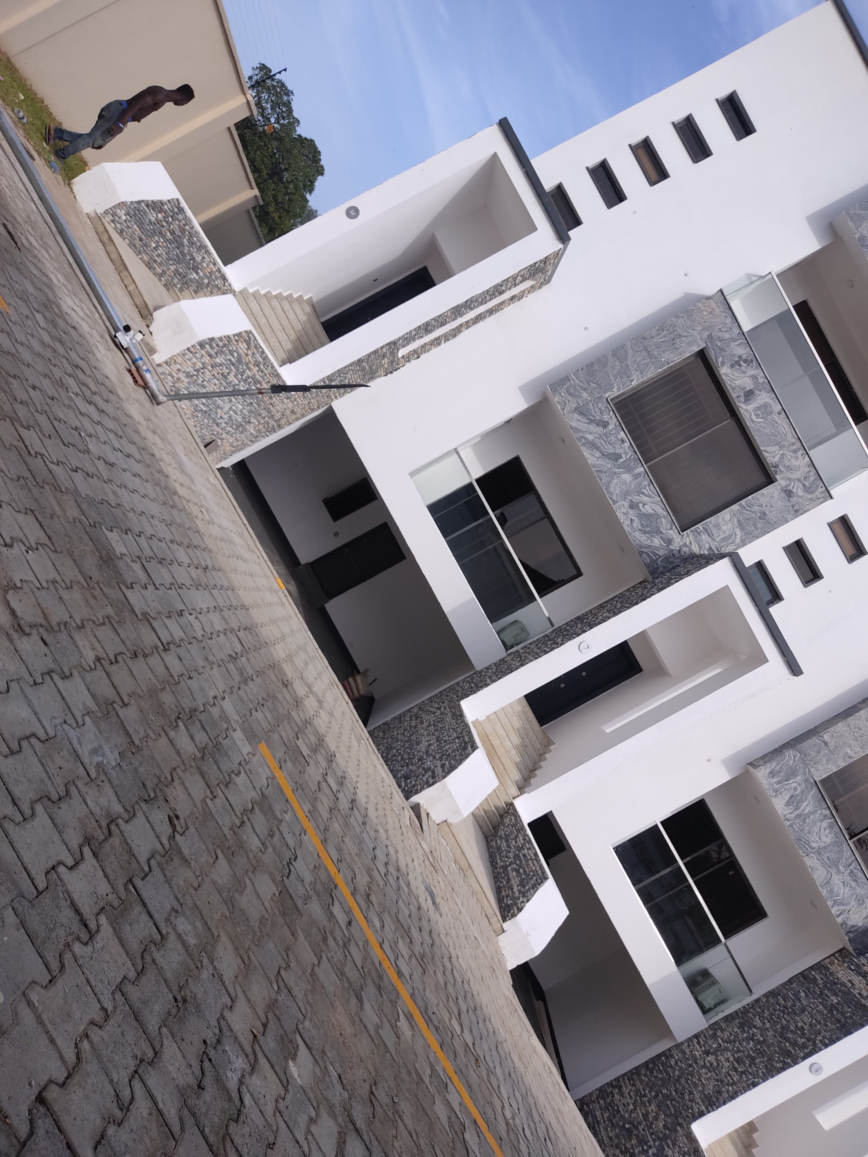 Block of Flats for CVL