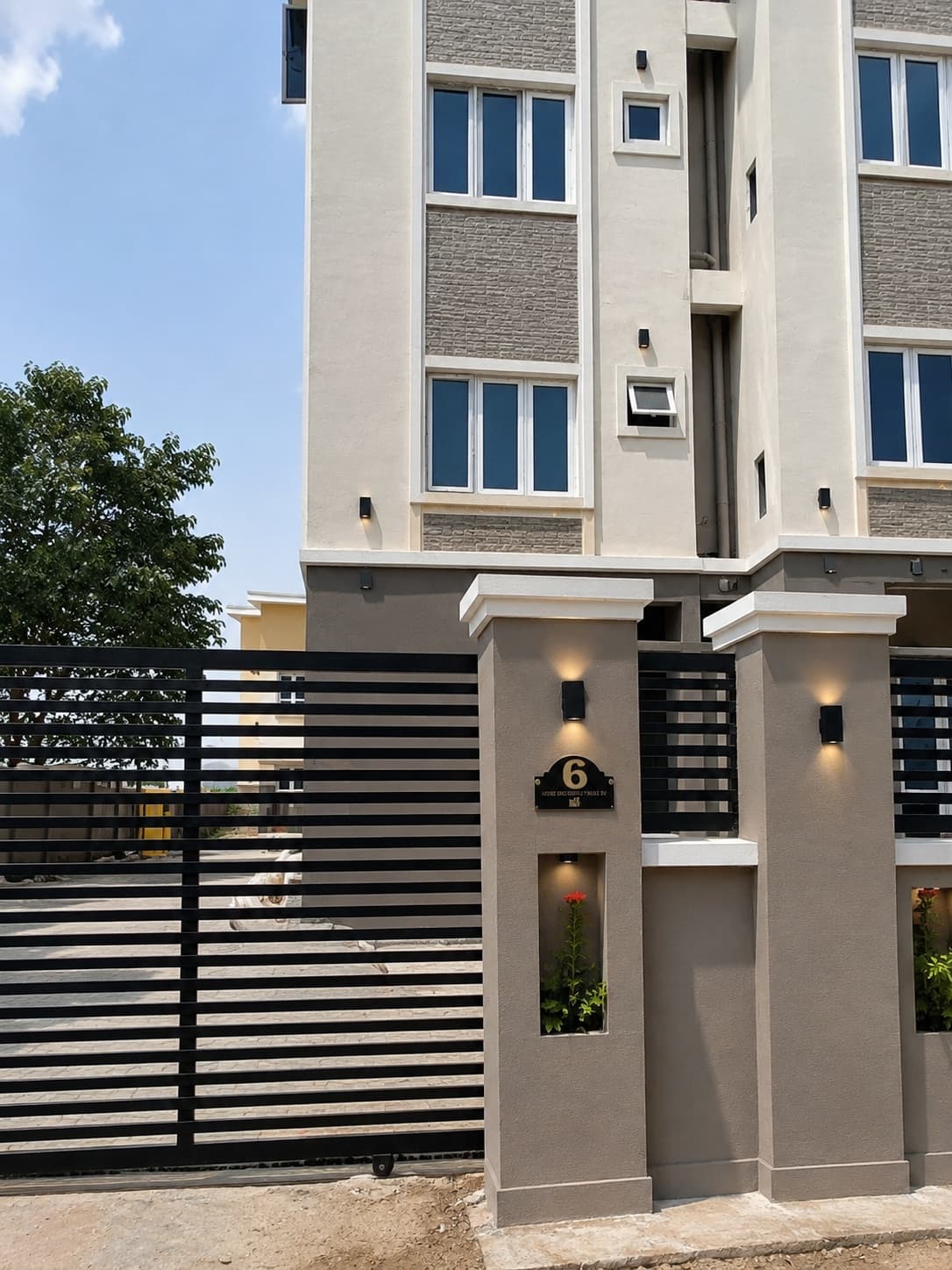 Structured specialist delivery for a modern residential development.